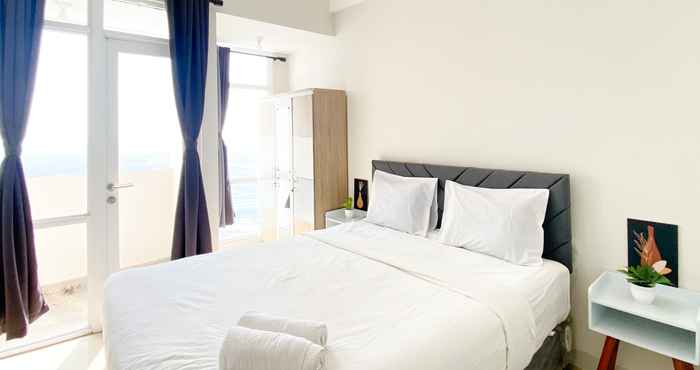Bilik Tidur Modern and Best Deal Studio Vasanta Innopark Apartment By Travelio