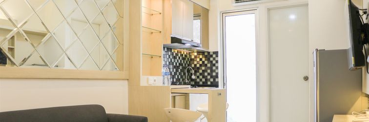 Lobby Modern and Comfort 2BR at Bassura City Apartment By Travelio