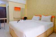 Bedroom Cozy Studio Apt at Emerald Towers Bandung By Travelio