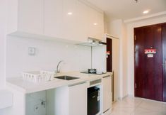 Lain-lain 2 Simply and Warm Studio Room Sky House Alam Sutera Apartment By Travelio