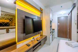 Others 4 Minimalist and Warm Studio Room Transpark Cibubur Apartment By Travelio