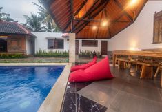 スイミングプール 4 Batuan Village