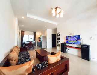 Lobi 2 5 Bedrooms Pool Table & Slider Party Pool Villa Huahin