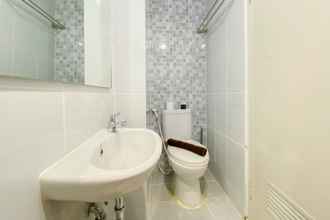 In-room Bathroom 4 Fully Furnished with Cozy Design Studio Tokyo Riverside PIK 2 Apartment By Travelio