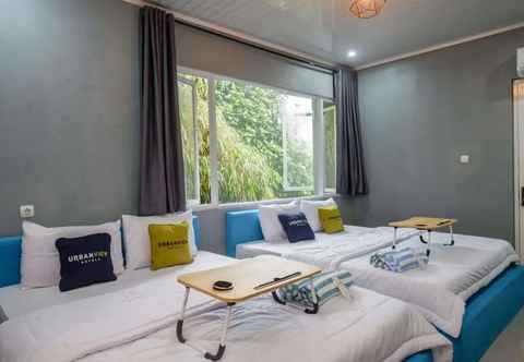 Kamar Tidur Urbanview Hotel Umbrella Dieng by RedDoorz