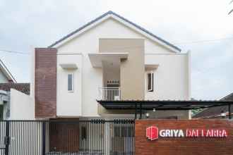 Exterior 4 Griya Daffarra Mitra RedDoorz near UGM Yogyakarta