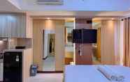 Bedroom 4 Tidy and Pleasurable Studio Vida View Makassar Apartment By Travelio