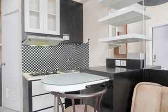 Ruang untuk Umum 4 Cozy Stay 1BR Apartment at Green Pramuka City By Travelio