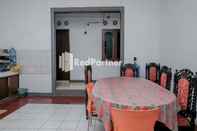 Lobi Pondok Damai Guest House Syariah Mitra RedDoorz