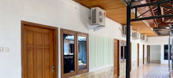 Others 5 Adipura Guesthouse Syariah Mitra RedDoorz near Terminal Nganjuk