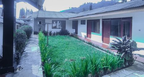 外觀 2 Burangrang Village Mitra RedDoorz