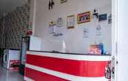 Lobi 4 77 Guest House Serpong Mitra RedDoorz