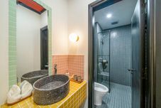 客室内バスルーム Banh Inn