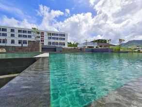 Swimming Pool TAHUNA BEACH HOTEL AND RESORT