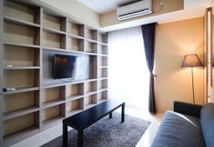 공용 공간 2 Cozy and Modern 1BR at Grand Sungkono Lagoon Apartment By Travelio