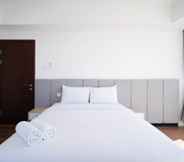 Bedroom 2 Spacey and Exclusive 3BR at Grand Sungkono Lagoon Apartment By Travelio