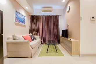 Ruang Umum 4 Cozy Stay and Comfort 2BR Paramount Skyline Apartment By Travelio