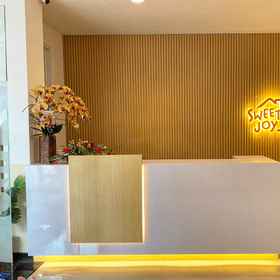 Lobby 1 Sweet Joy Guest House, Hotel Gajahmada Department Store