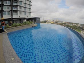 Kolam Renang 4 Zulanie Home @ D'Perdana Apartment, Free Wifi & Netflix, Spacious