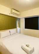 BEDROOM Modern Look and Cozy 2BR The Wave Kuningan Apartment By Travelio