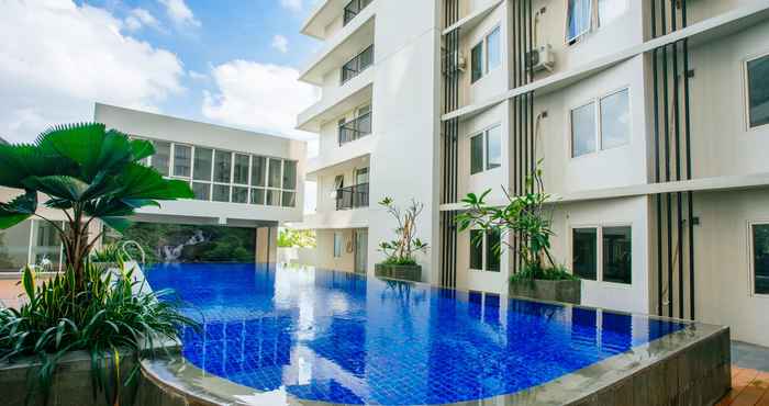 Swimming Pool Padina Soho and Residence