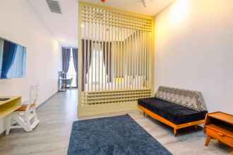 Common Space 4 Enjoy and Nice Studio at Sudirman Suites Apartment By Travelio