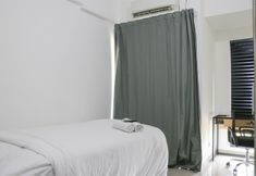 Kamar Tidur 3 Comfy and Simply Look Studio Sayana Bekasi Apartment By Travelio
