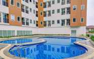 Swimming Pool 6 Nice and Modern Studio Apartment at Urban Heights Residences By Travelio