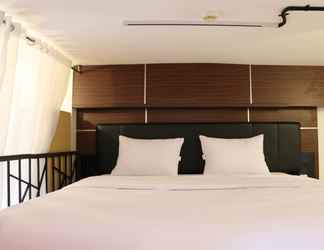 Phòng ngủ 2 Comfort Stay and Spacious Studio at Green Bay Pluit Apartment By Travelio