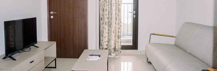 Sảnh chờ Homey and Comfort 2BR at Transpark Bintaro Apartment By Travelio