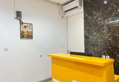 Lobi 3 RedDoorz @ Ring Road II Area Manado