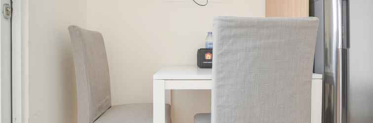 Lobby Minimalist and Comfort Studio Menteng Park Apartment By Travelio