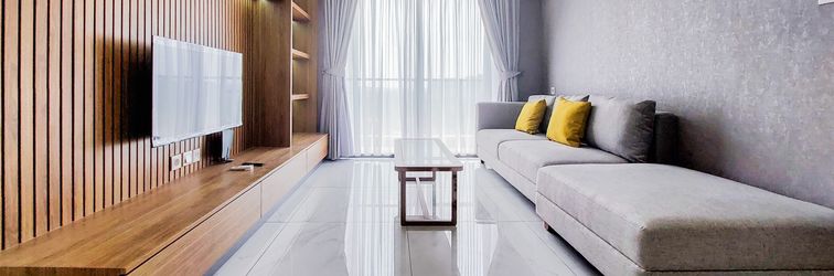 Lobby Spacious and Comfort 3BR at Sky House BSD Apartment By Travelio