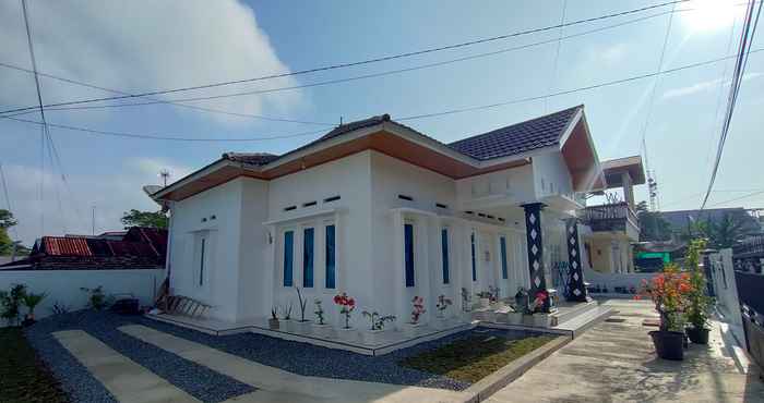 Exterior Villa Hayati Bukittinggi