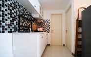 Common Space 4 Well Furnished and Homey 2BR at Anderson Supermall Mansion Apartement By Travelio