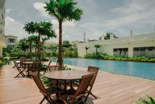 Swimming Pool Comfort and Best Deal Studio Citra Living Apartment By Travelio