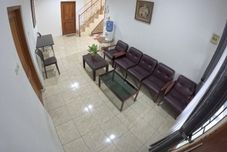 로비 Kenayan Homestay Jogja
