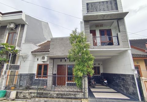 기타 Kenayan Homestay Jogja