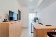 Lobby Warm and Simply Look 2BR at Serpong Garden Apartment By Travelio