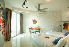 Bedroom 6 1-6px Seaview Georgetown Glenagles Gurney RockRoll