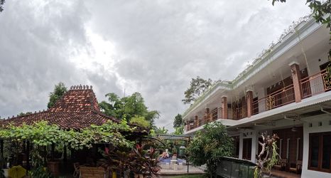 Lain-lain 2 Joglo Riverside