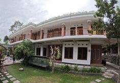 Lain-lain 2 Joglo Riverside