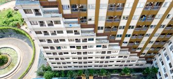 Swimming Pool 5 Simply Look and Homey Studio Gateway Park LRT City Bekasi Apartment By Travelio