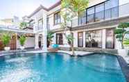 Bangunan 6 Villa Sky View with Rooftop - Seminyak