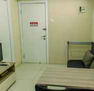 Lobi 3 Simply and Comfort 2BR at Green Pramuka City Apartment By Travelio