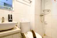 In-room Bathroom Cozy Stay Studio Apartment Tamansari Mahogany Karawang By Travelio