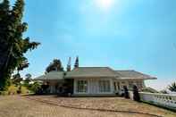 Lobby Villa Montagna Gunung Geulis