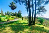 Nearby View and Attractions Villa Montagna Gunung Geulis