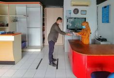 Lobby 6 LaPonca Residence Pondok Cabe Syariah Mitra RedDoorz