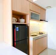 Common Space 4 Homey and Cozy Stay 1BR Vasanta Innopark Apartment By Travelio